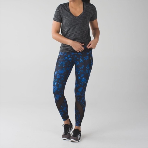 Lululemon Inspire Tight II - Picture 1 of 11